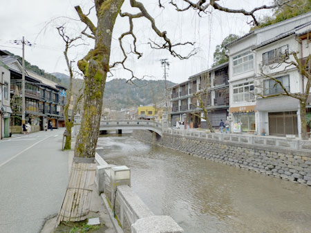 城崎温泉の「泉都」とは